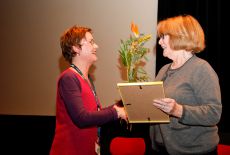 15. Gisela Haller wird vom BFS - Bundesverband Filmschnitt Editor e.V. geehrt